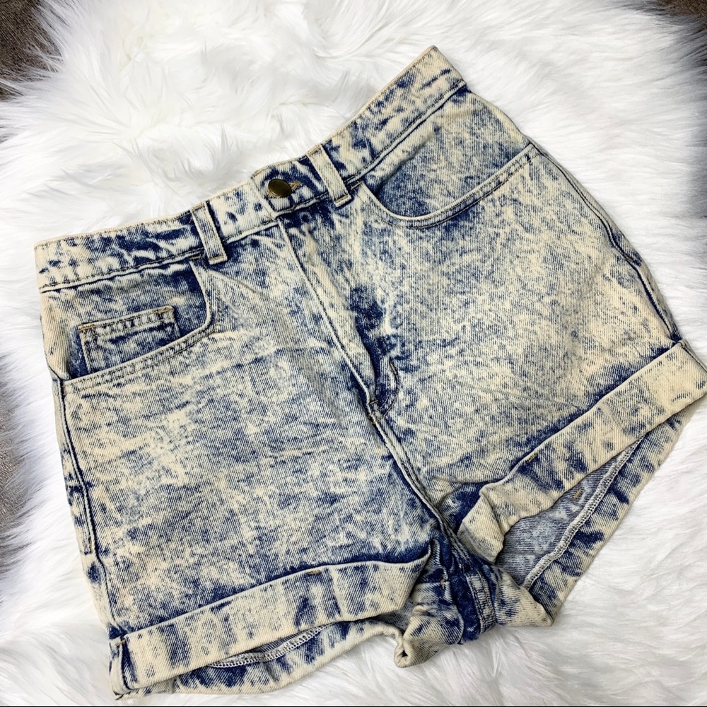 AMERICAN APPAREL High Waist Acid Wash Cuff Shorts - Picture 3 of 8